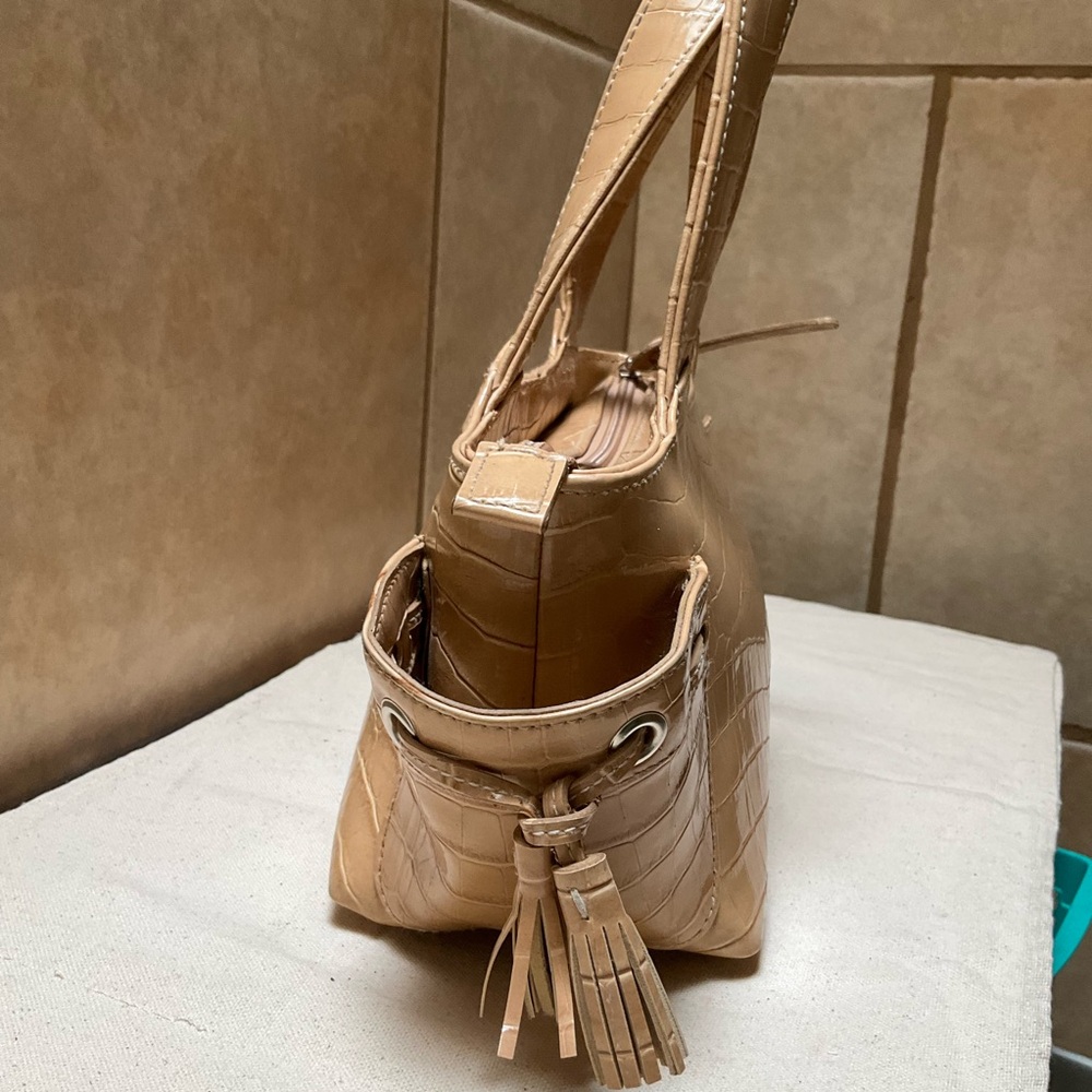 UNBRANDED TAN beige/light brown  mini purse Tan Crocodile-Embossed Women's Bag - Picture 9 of 12